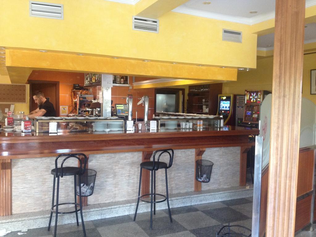 Hostal González Guadarrama Exterior foto