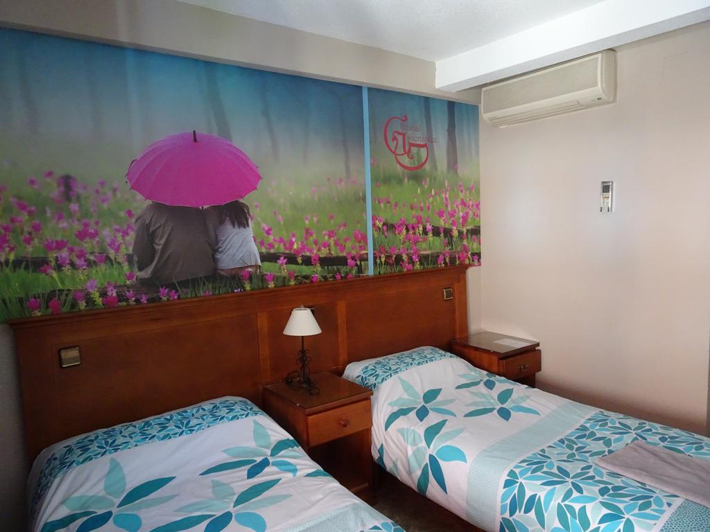Hostal González Guadarrama Exterior foto