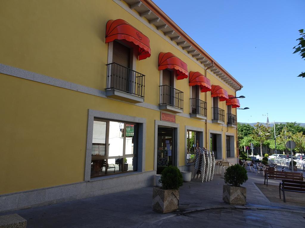 Hostal González Guadarrama Exterior foto